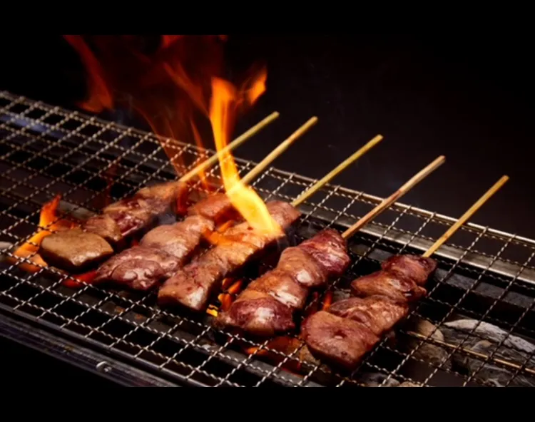 メディトリーナの牛タン串