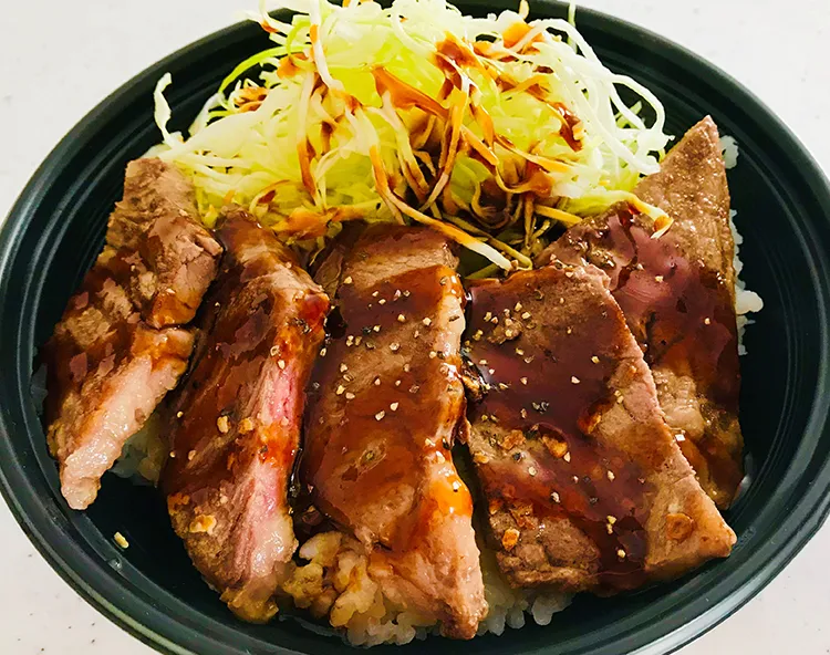 STEAK　HOUSE　UJ 牛ステーキ丼