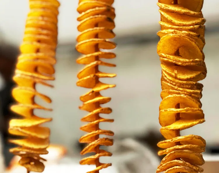 Cafe＆barてんとうむし トルネードポテト