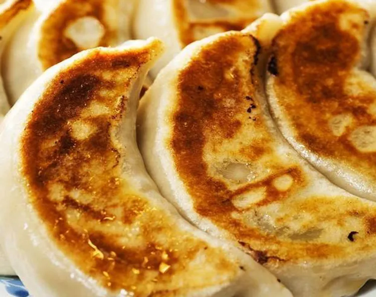 特製ジャンボ餃子　仙壺屋