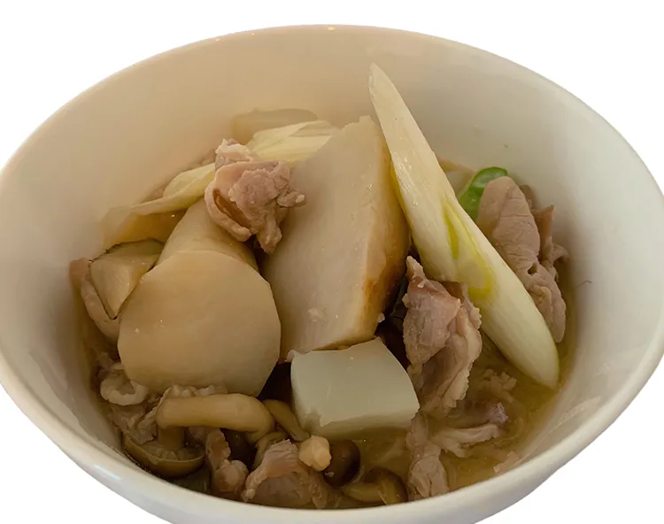 カフェレストランJURI 山形名物芋煮